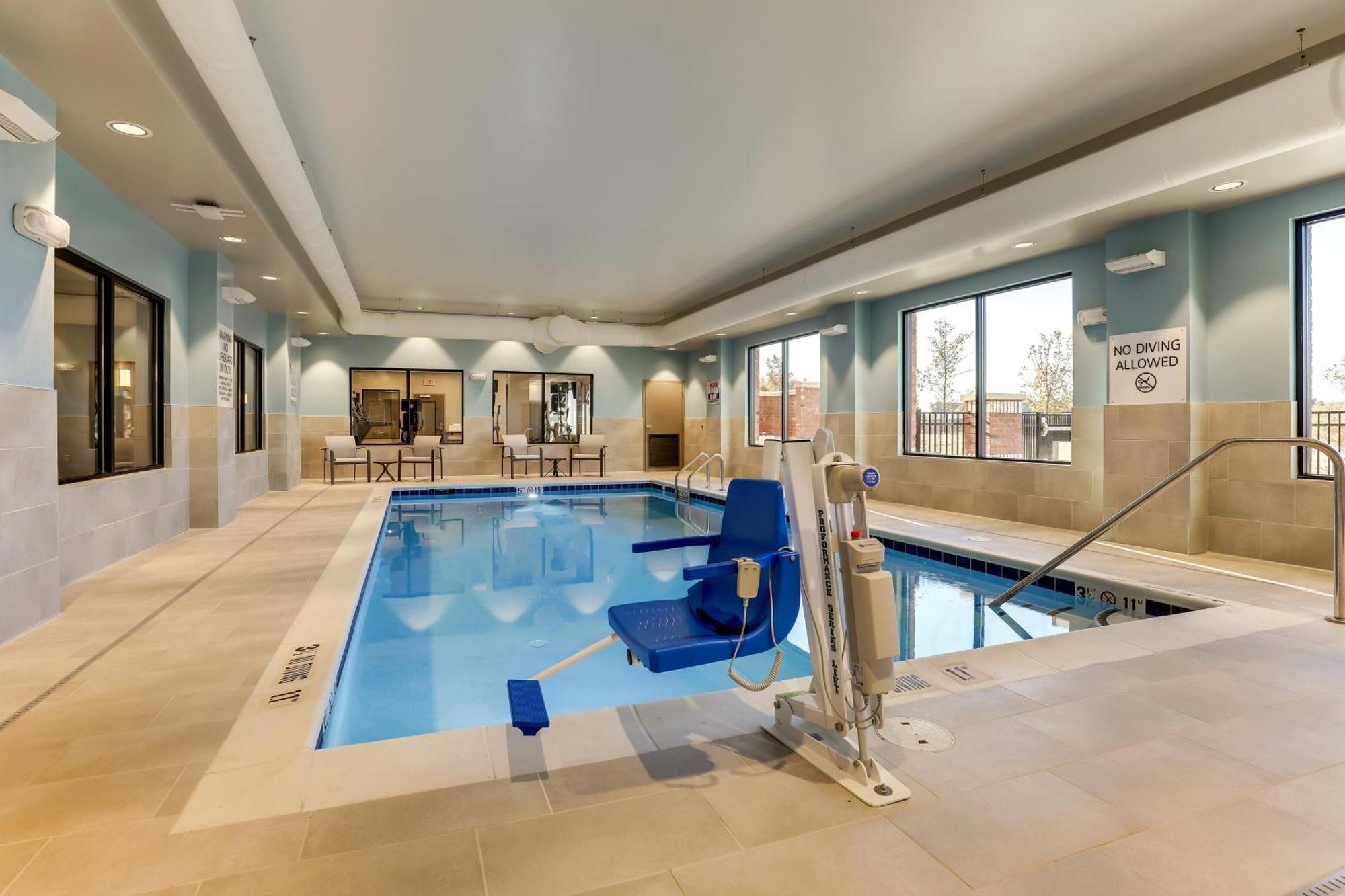 Holiday Inn Express Holly Springs - Raleigh Area By Ihg Exteriér fotografie