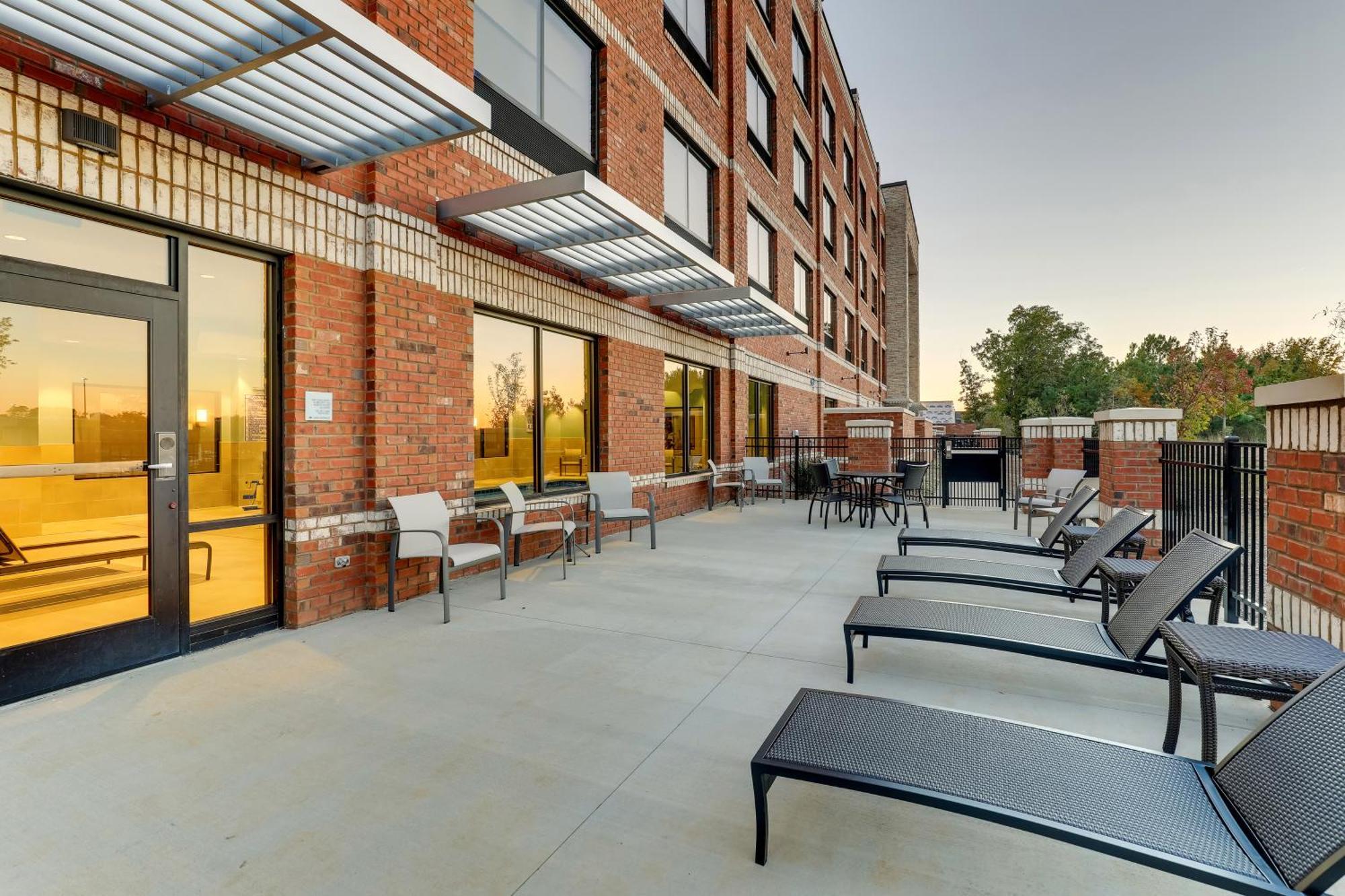 Holiday Inn Express Holly Springs - Raleigh Area By Ihg Exteriér fotografie